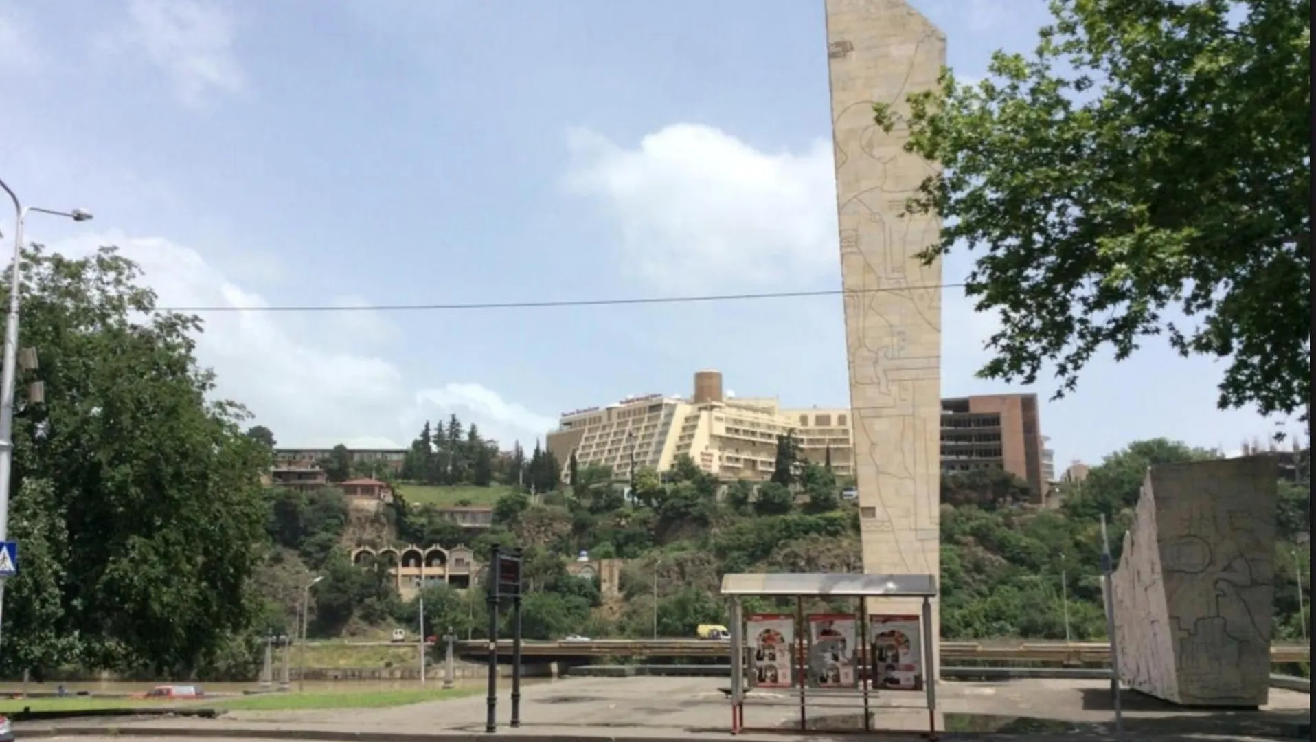 Tiny Old Tbilisi location
